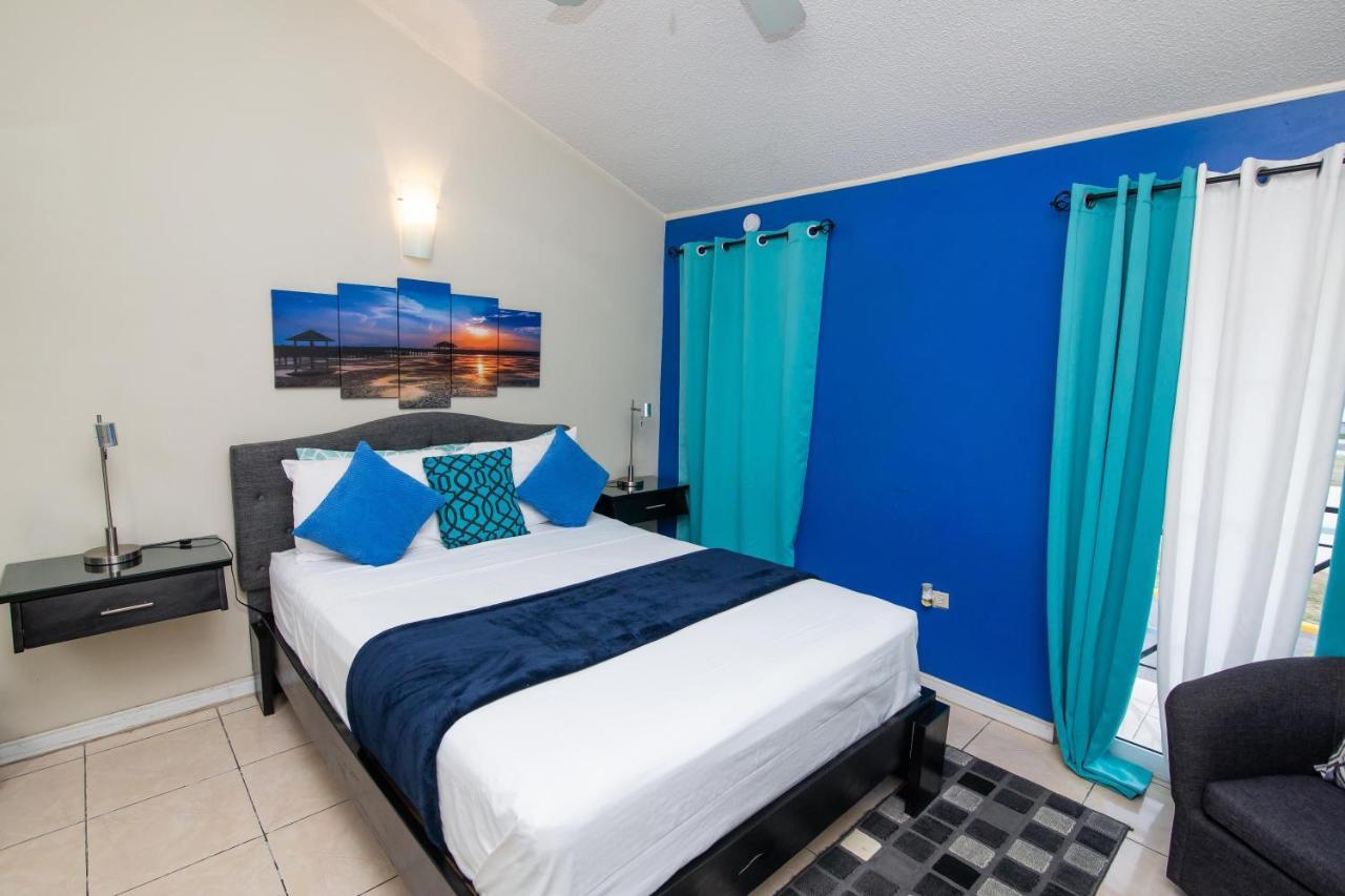 The Oasis I, Portmore Country Club Zewnętrze zdjęcie