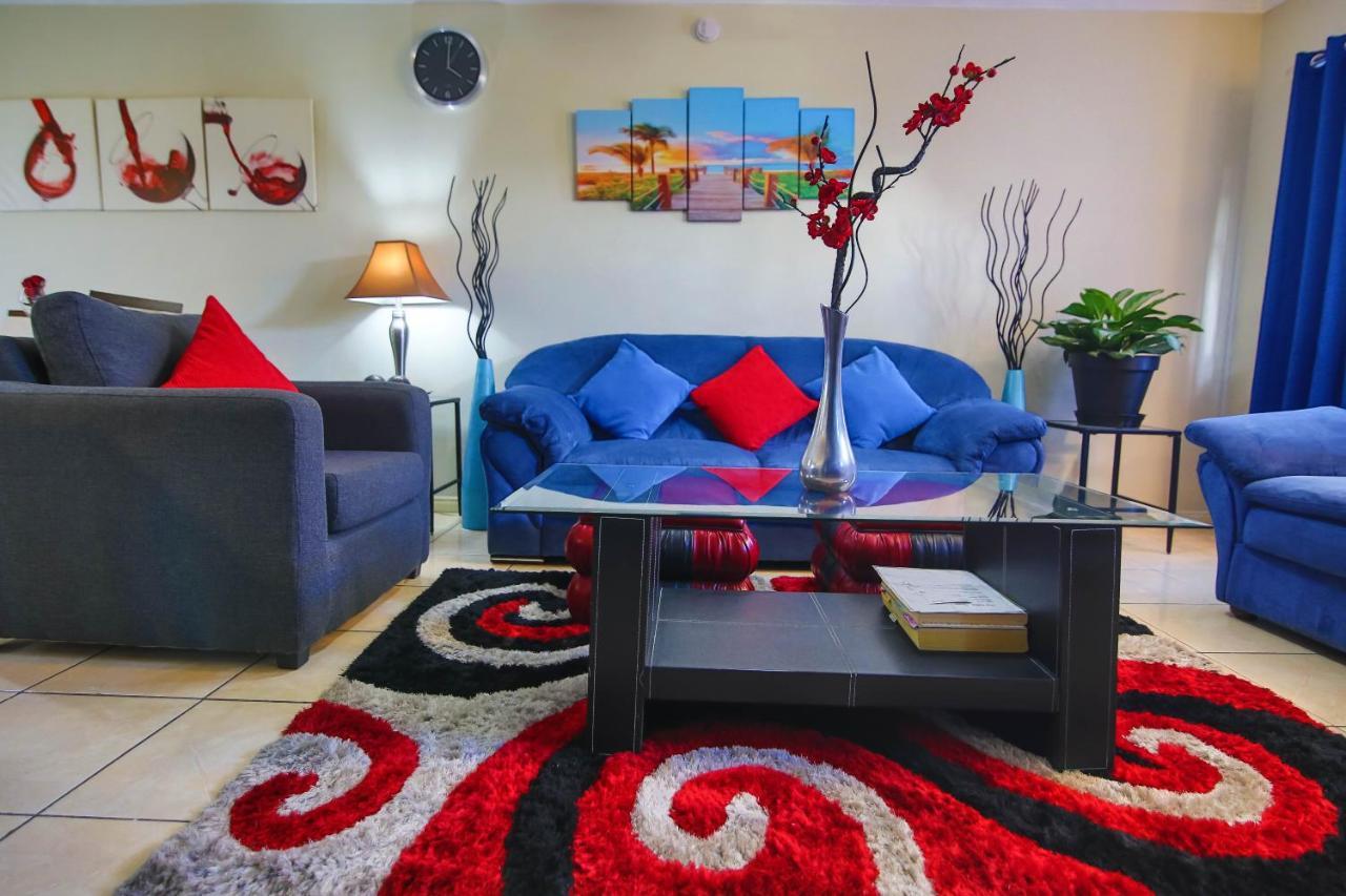 The Oasis I, Portmore Country Club Zewnętrze zdjęcie